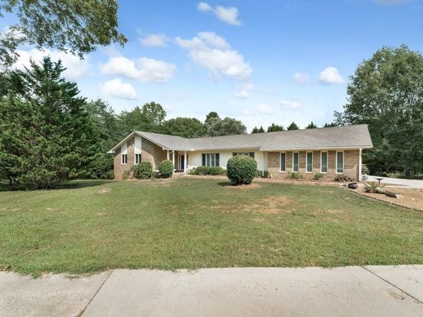 4640 Spot Road, Cumming, GA 30040