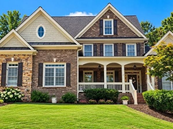 205 Fairway Overlook Drive , Acworth, GA 30101
