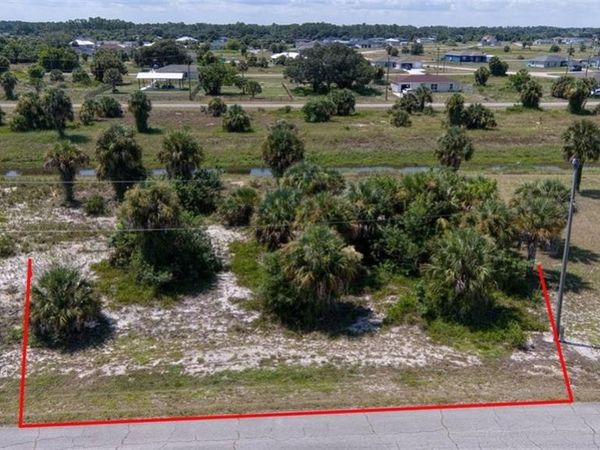 1396 Jay TER , LABELLE, FL 33935