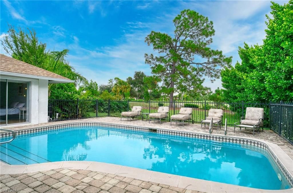 112 Palmetto Dunes Cir , Naples, FL 34113 Photo
