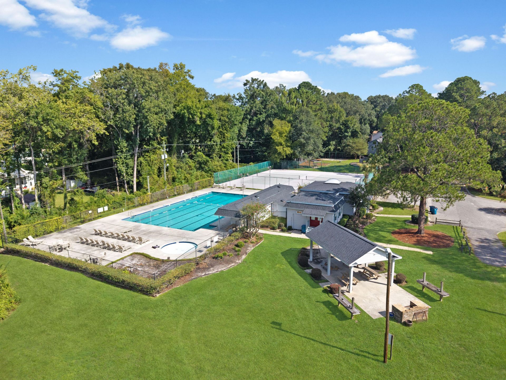 104 Lakeview Drive Photo 82