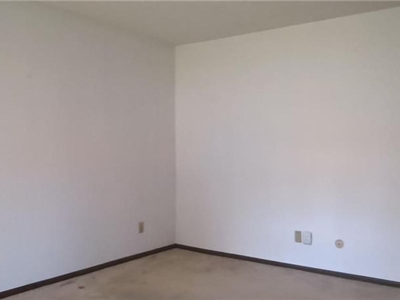 2230 Manhatten, Springfield, OH 45504 Photo 15