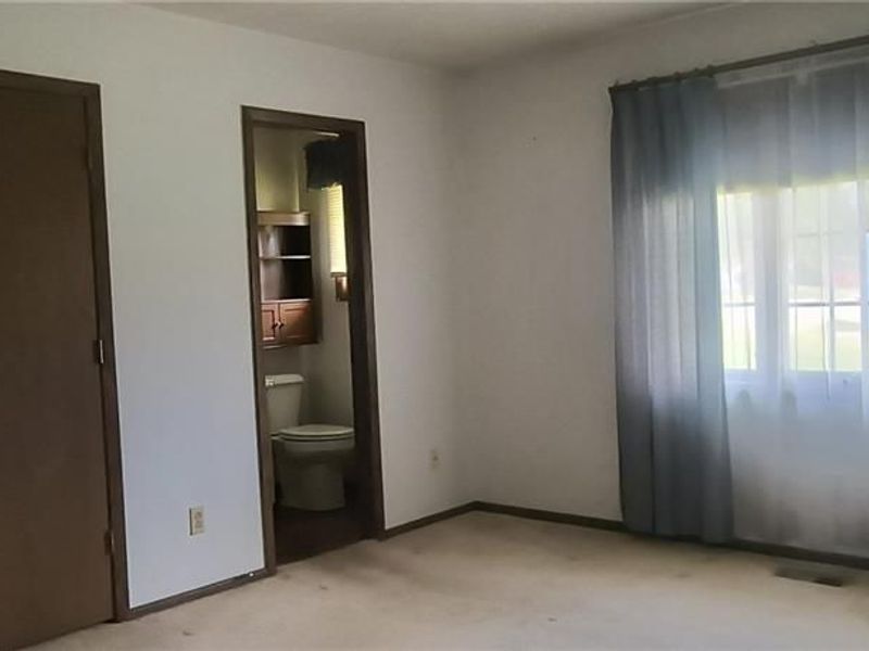 2230 Manhatten, Springfield, OH 45504 Photo 17