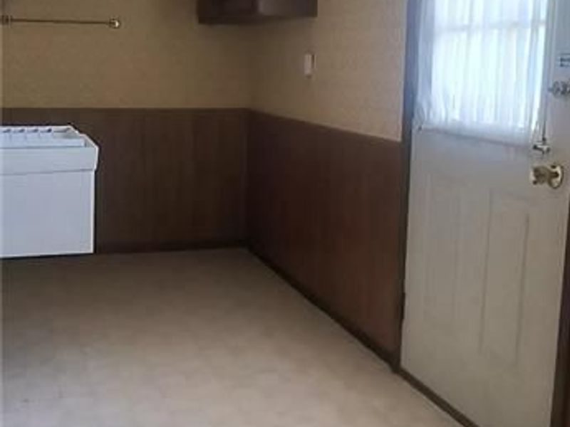 2230 Manhatten, Springfield, OH 45504 Photo 32