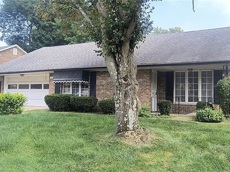 2230 Manhatten, Springfield, OH 45504 Photo 4
