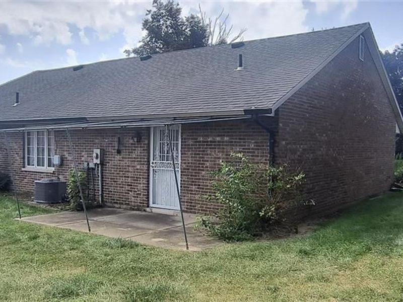 2230 Manhatten, Springfield, OH 45504 Photo 43