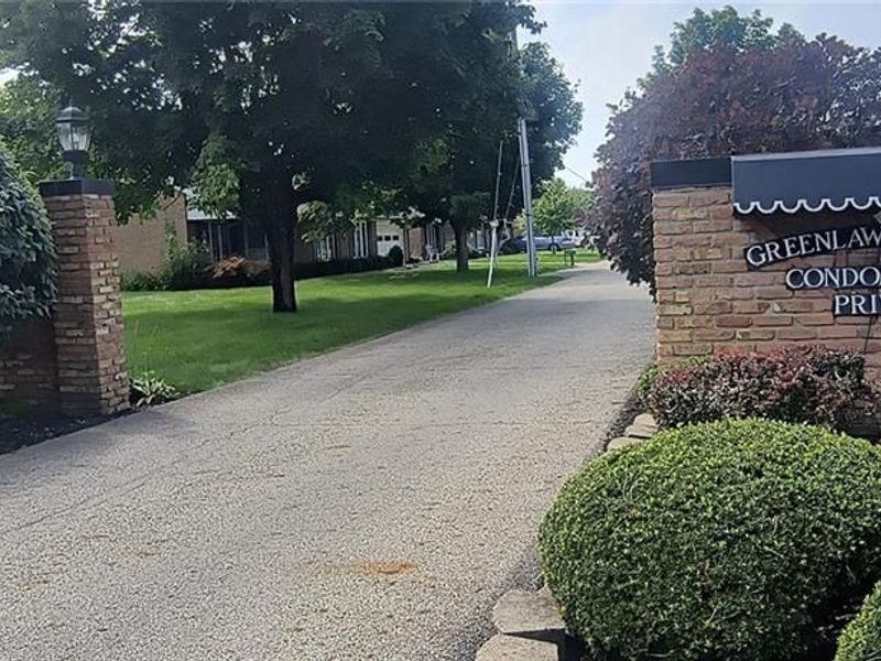 2230 Manhatten, Springfield, OH 45504 Photo 5