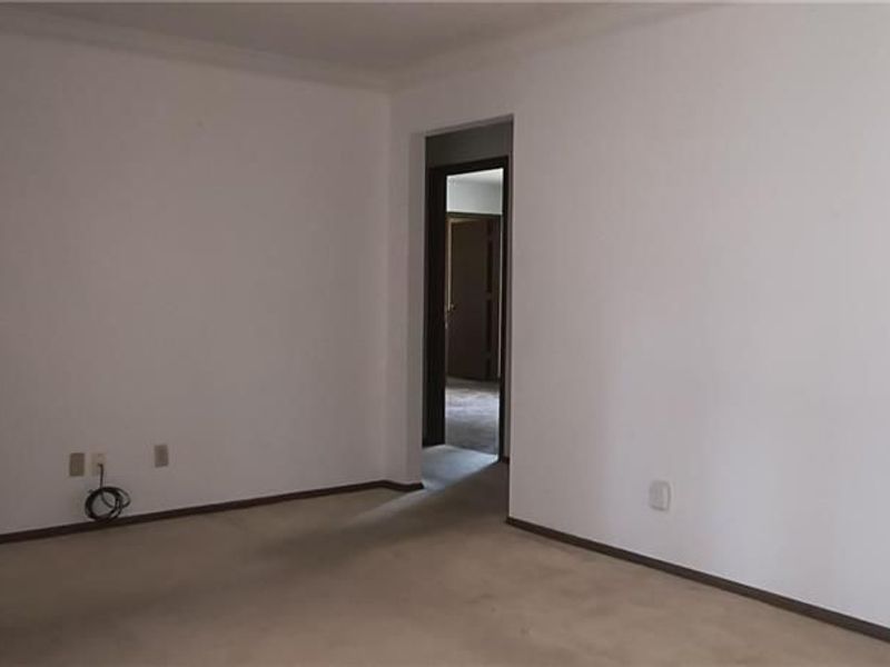 2230 Manhatten, Springfield, OH 45504 Photo 9