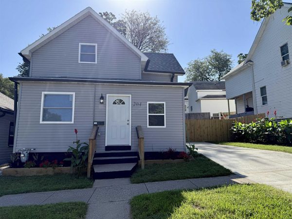 204 Sioux St, Sioux City, IA 51103