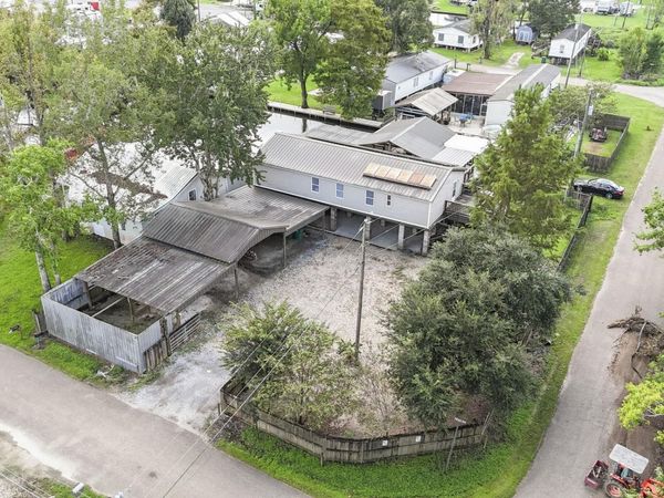 22290 Teal St, Maurepas, LA 70449