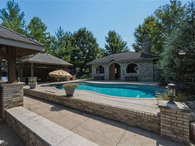 1387 Nesbitt Road, Northfield, OH 44067 Photo 11