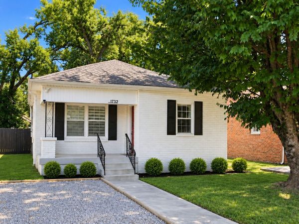 1732 21st Ave N, Nashville, TN 37208
