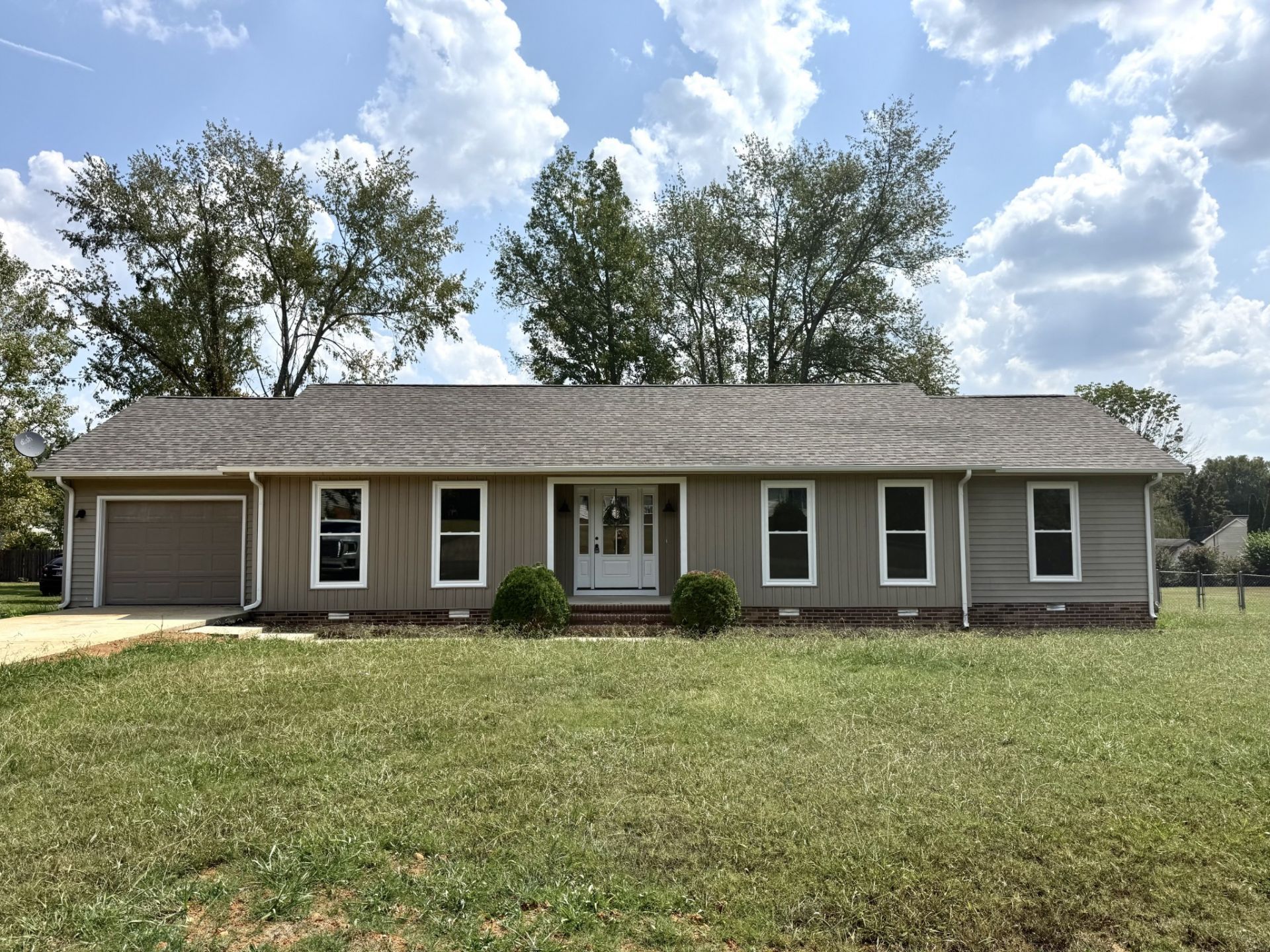 112 Lantern Ln , Shelbyville, TN 37160 Main Photo