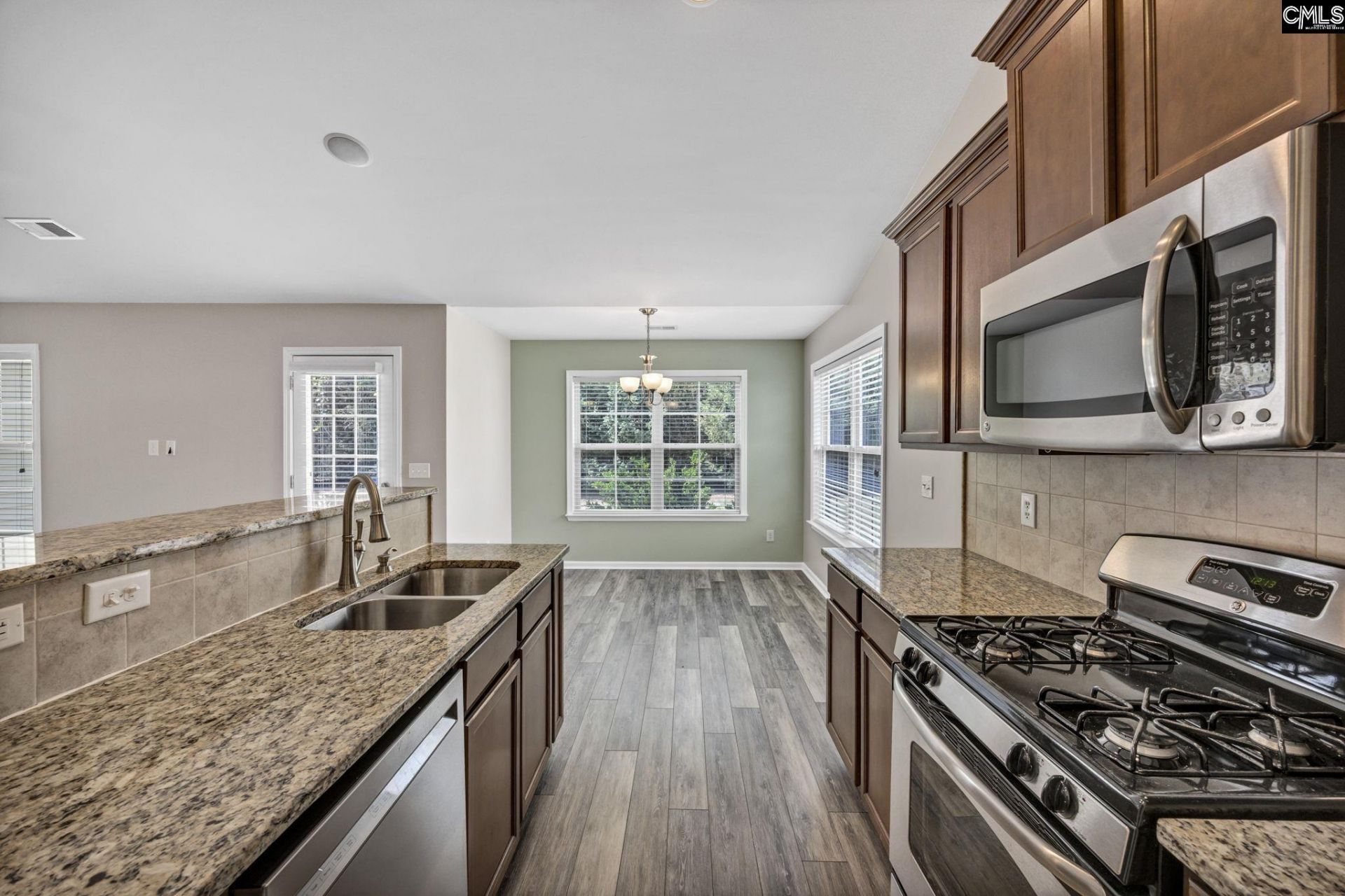 152 Tufton Court  Photo 5