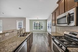 152 Tufton Court  photo 4