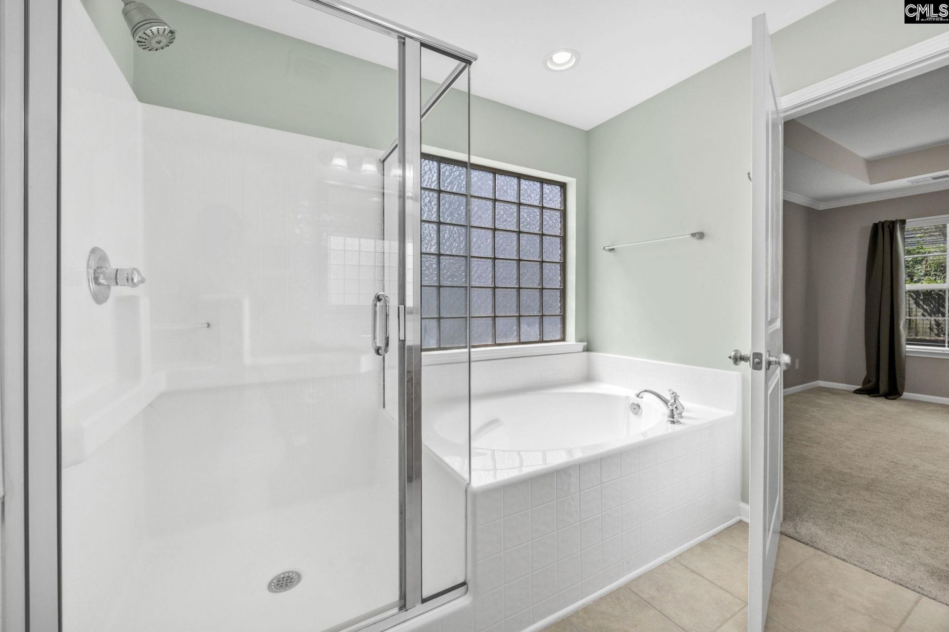 152 Tufton Court  Photo 9