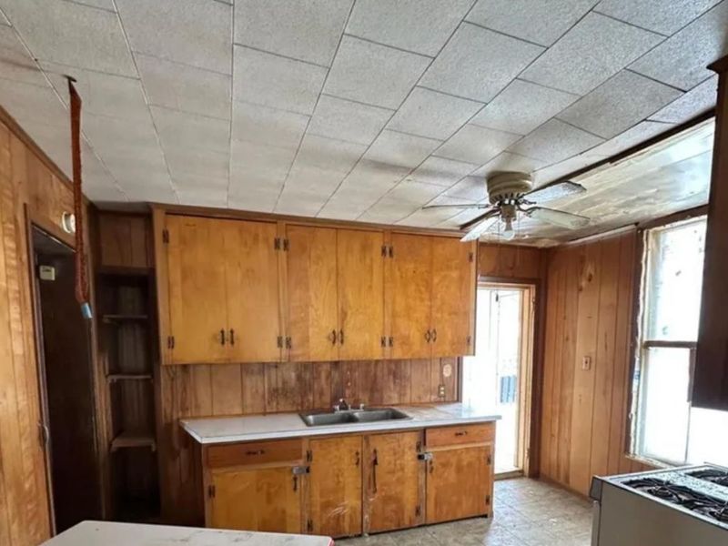 37 Goodsell Street, Tiffin, OH 44883 Photo 3