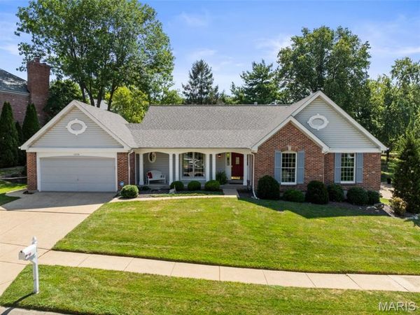 13376 Bahnfyre Drive, St Louis, MO 63128