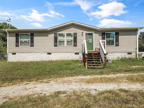 809 Shadrock Lane, Strawberry Plains, TN 37871