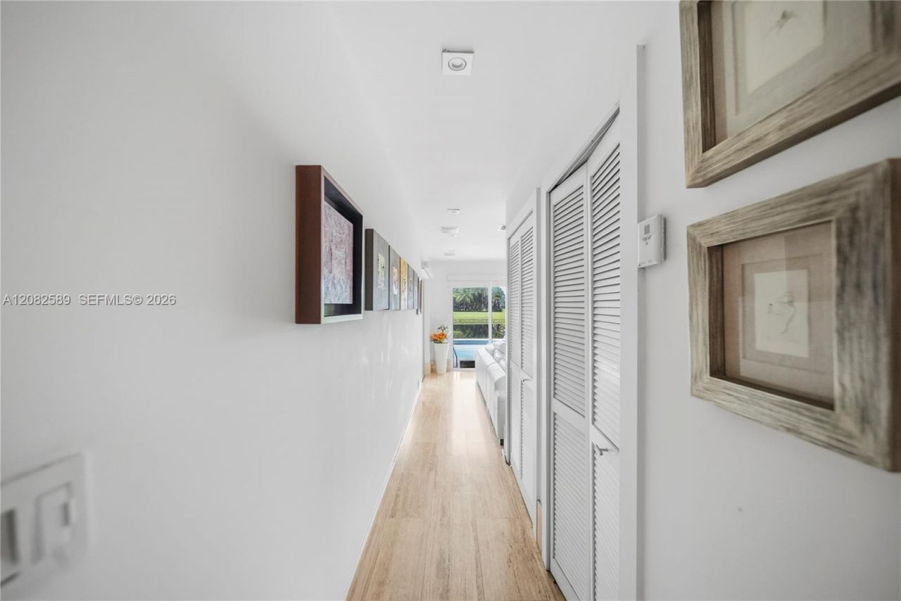 9448 NW 54th Doral Cir Ln , Doral, FL 33178 Photo