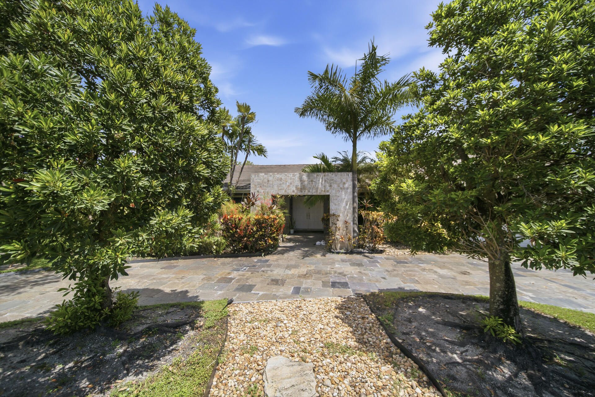 9448 NW 54th Doral Cir Ln, Doral, FL 33178 Photo