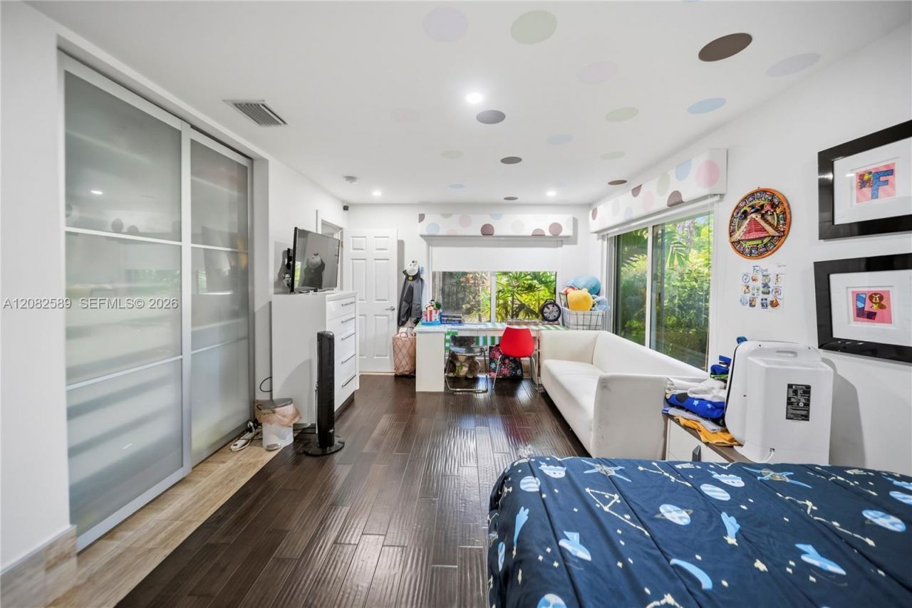 9448 NW 54th Doral Cir Ln , Doral, FL 33178 Photo