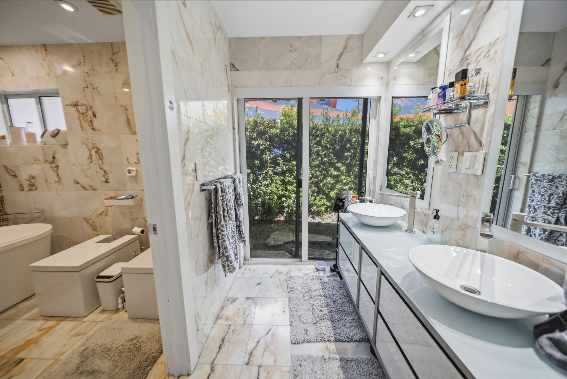 9448 NW 54th Doral Cir Ln, Doral, FL 33178 Photo
