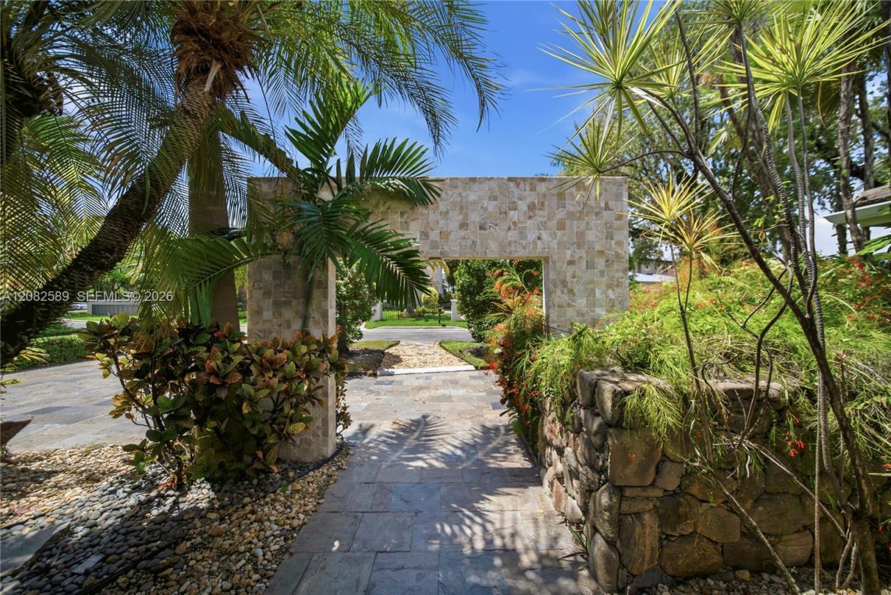 9448 NW 54th Doral Cir Ln , Doral, FL 33178 Photo