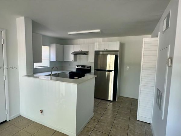 4096 N Pine Island Rd , Unit 2112, Sunrise, FL 33351
