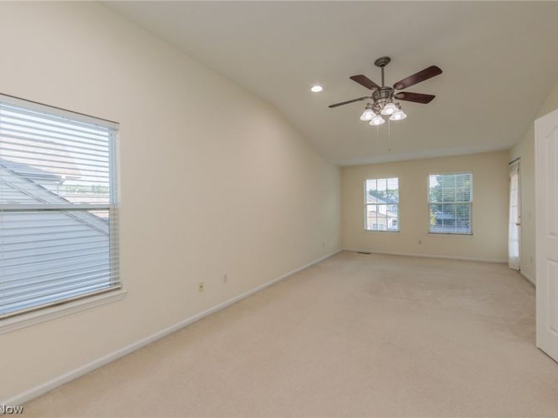 38467 Renwood Avenue, Avon, OH 44011 Photo 36