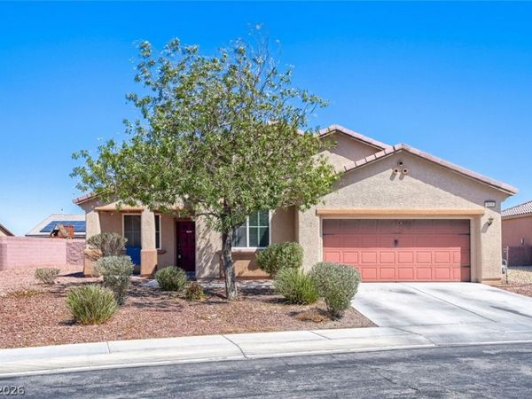 3920 Ropers Ranch Street , North Las Vegas, NV 89032