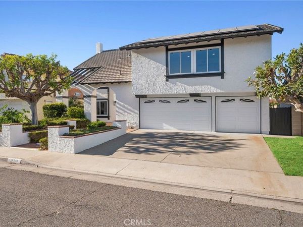 8715 Rogue River Avenue, Fountain Valley, CA 92708