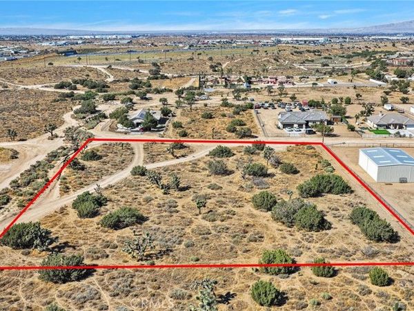 7879 Outpost, Oak Hills, CA 92344