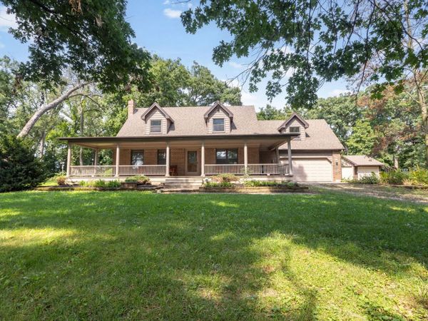 9218 W Wonder Lake Road , Woodstock, IL 60098