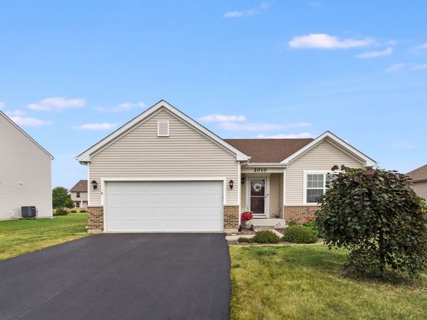 2010 Whitekirk Lane , Yorkville, IL 60560