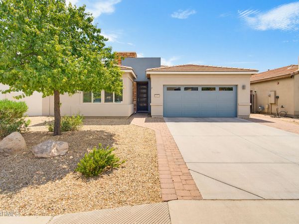 1655 E DUBOIS Avenue, Gilbert, AZ 85298