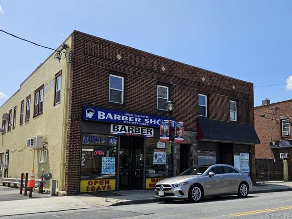 480 Westbury Avenue , Carle Place, NY 11514