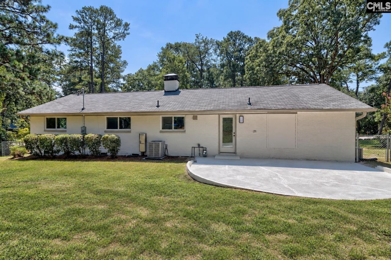 4725 Crystal Drive Photo 32