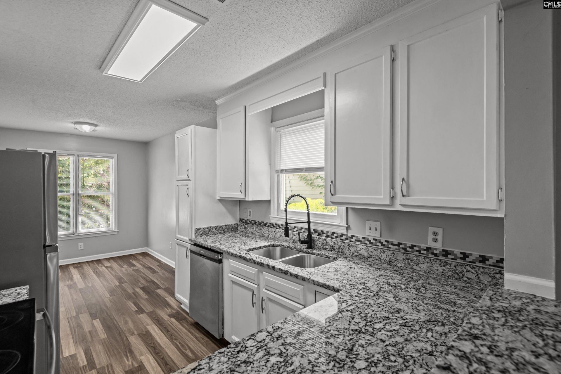 925 Mill Run Court  Photo 10