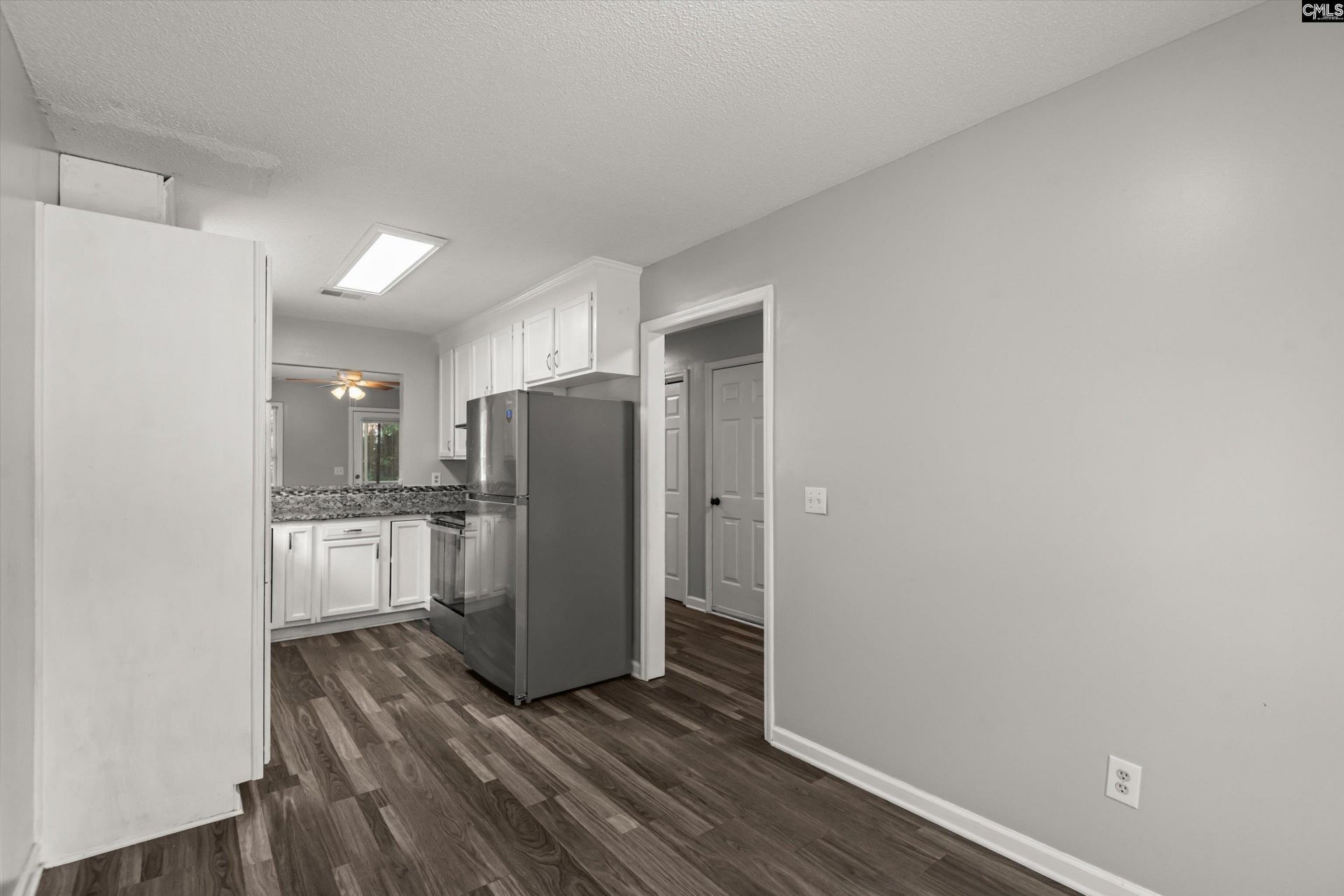 925 Mill Run Court  Photo 7