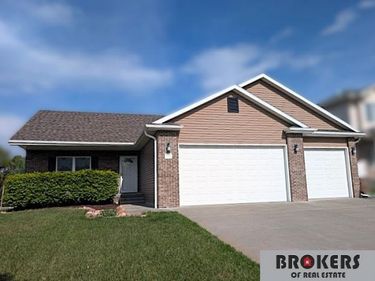 5230 N 13 Street, Lincoln, NE 68521