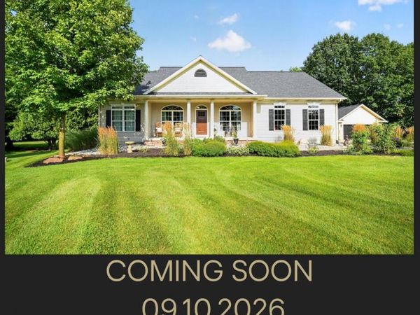 8536 Carriage Lane, Portland, MI 48875