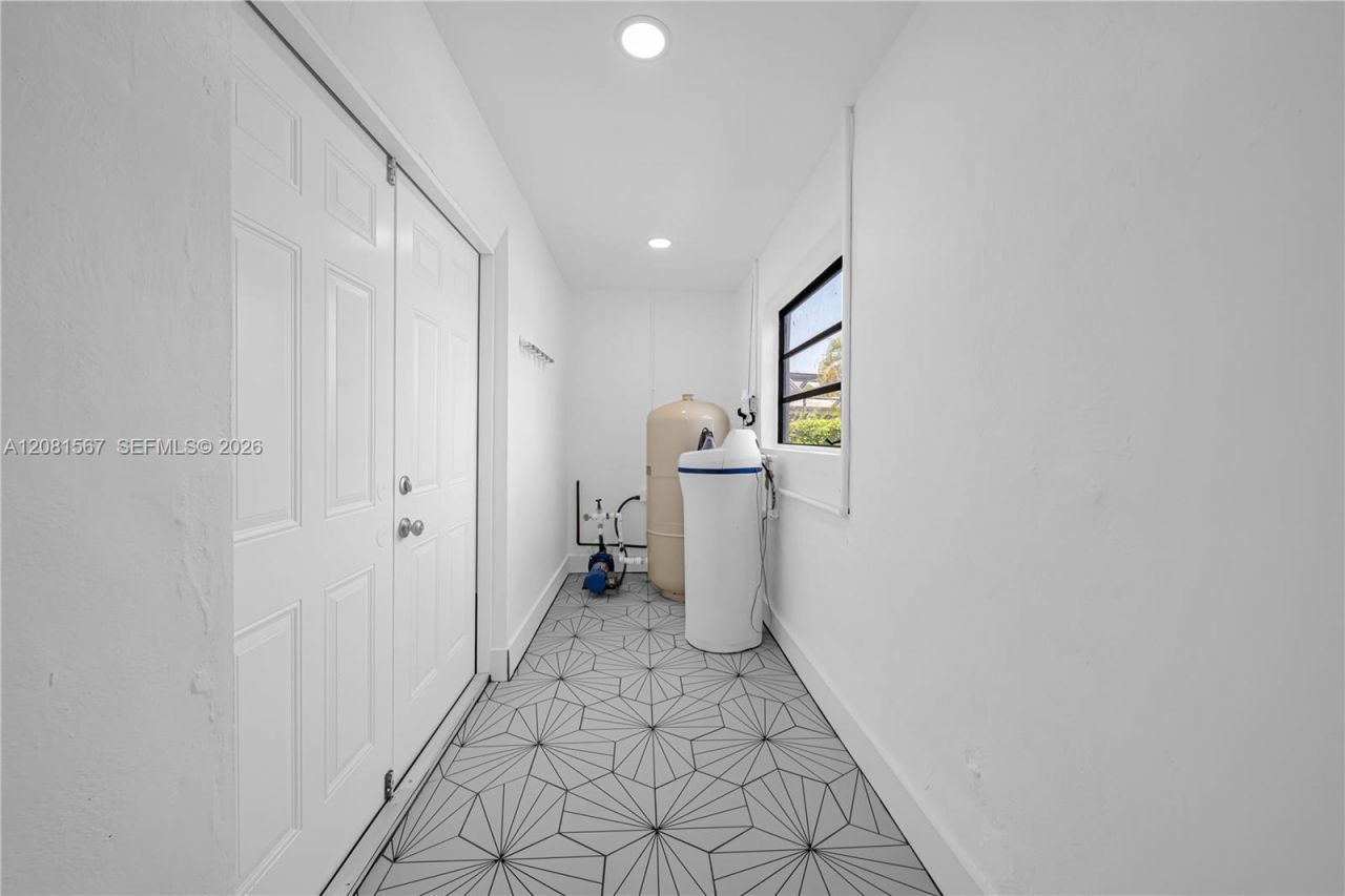 10275 SW 112th St, Miami, FL 33176 Photo