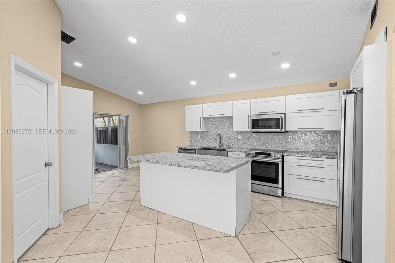 14364 SW 176th Ter , Miami, FL 33177 Photo