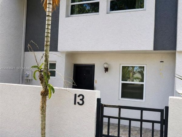 14115 SW 66th St , Unit I3, Miami, FL 33183