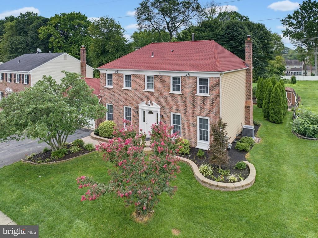 200 TRAPPE LANE , LANGHORNE, PA 19047