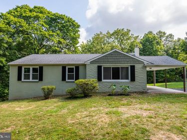 973 CHERRY LANE, WYCOMBE, PA 18980