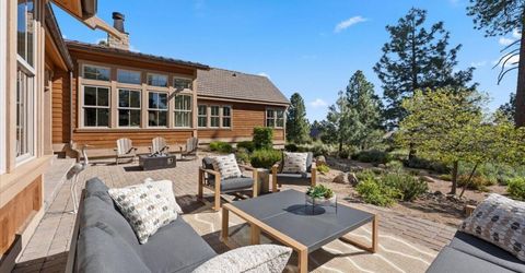 5700 Nordend Way, Reno, NV 89511 Photo