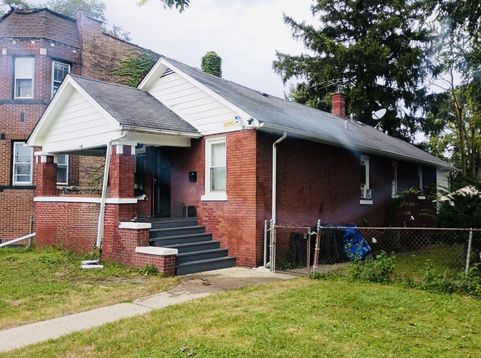 Main Photo