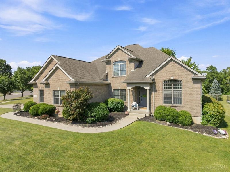 8580 Stuart Court, West Chester, OH 45069 Photo 2